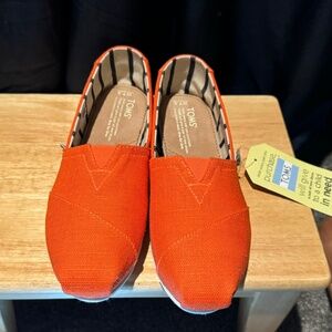Toms Orange Shoes